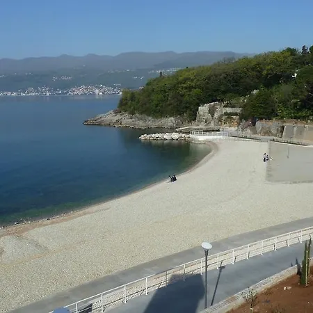 Apartments Villa Nora Rijeka Exterior foto