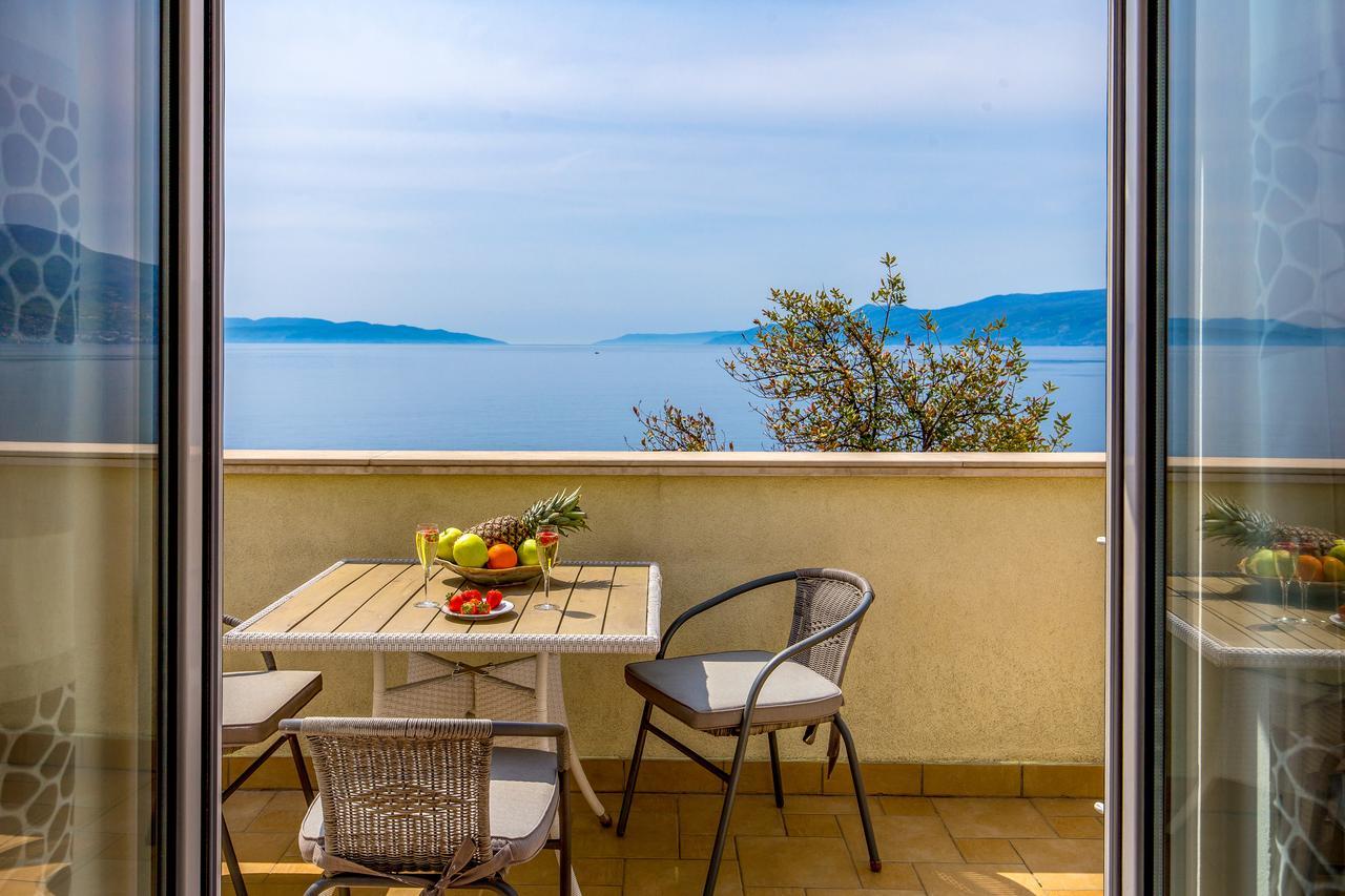 Nora Apartament *