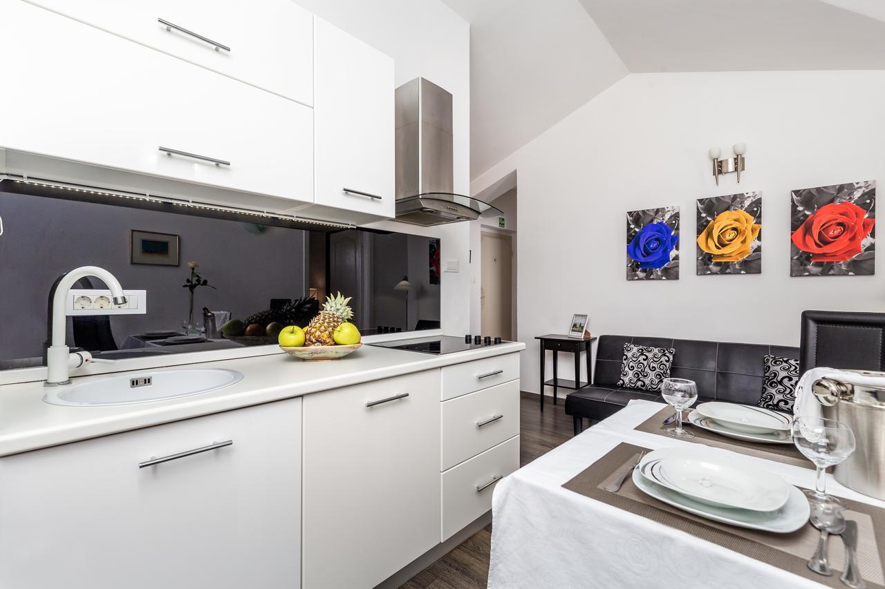 Apartament Nora *